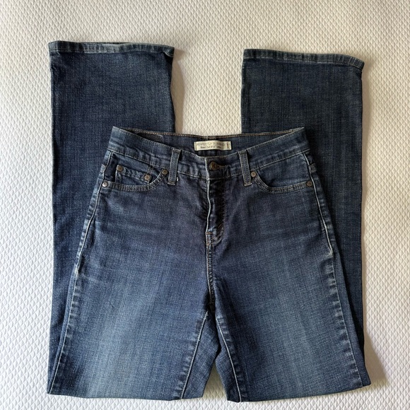 Levi’s Perfectly Slimming Bootcut 512 Flap Pocket Size 4 Medium - Picture 2 of 10